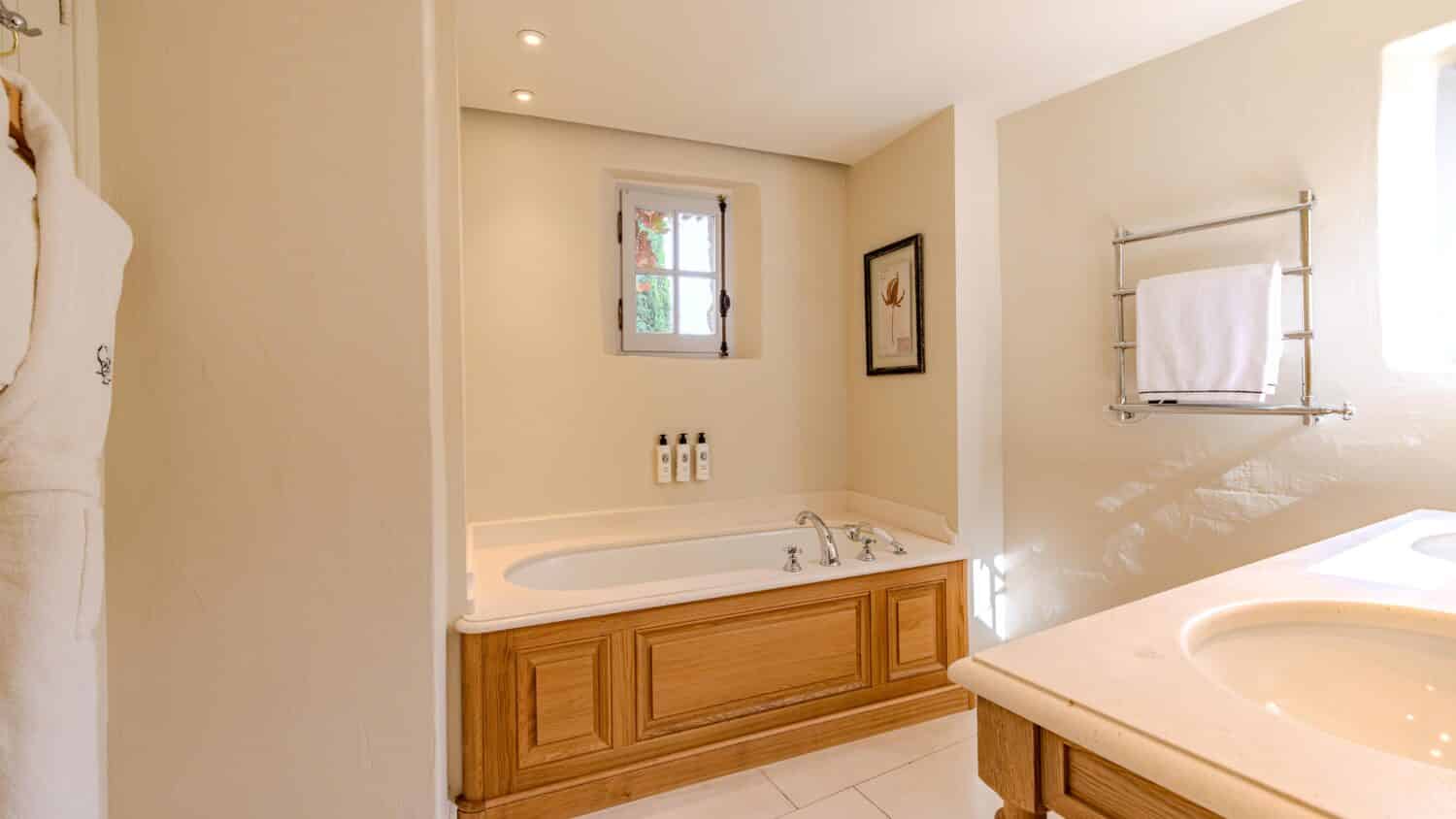 Salle de Bain Junior Suite Deluxe Ventoux