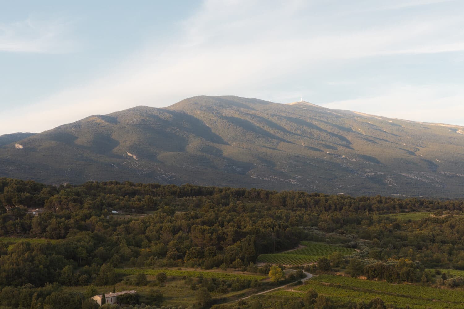 Vallée Hotel Crillon le Brave @morecontentstudio