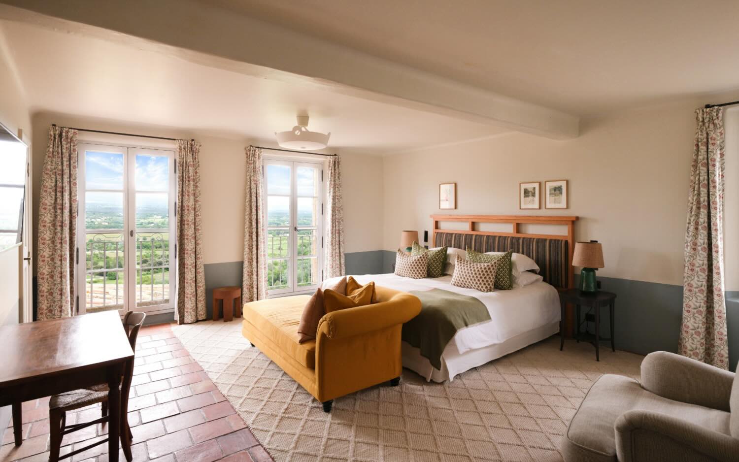 5 star hotel room Provence